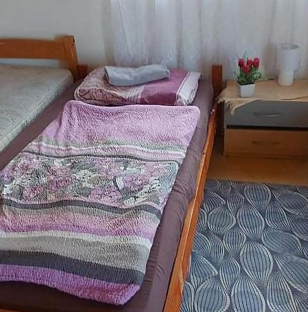 Badacsonyi Pihenes Privat Berlemeny Hotel Badacsonytomaj Bagian luar foto