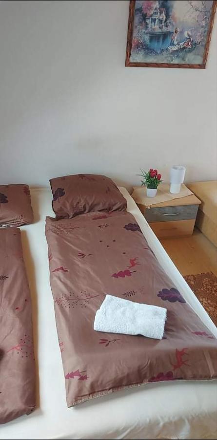 Badacsonyi Pihenes Privat Berlemeny Hotel Badacsonytomaj Bagian luar foto